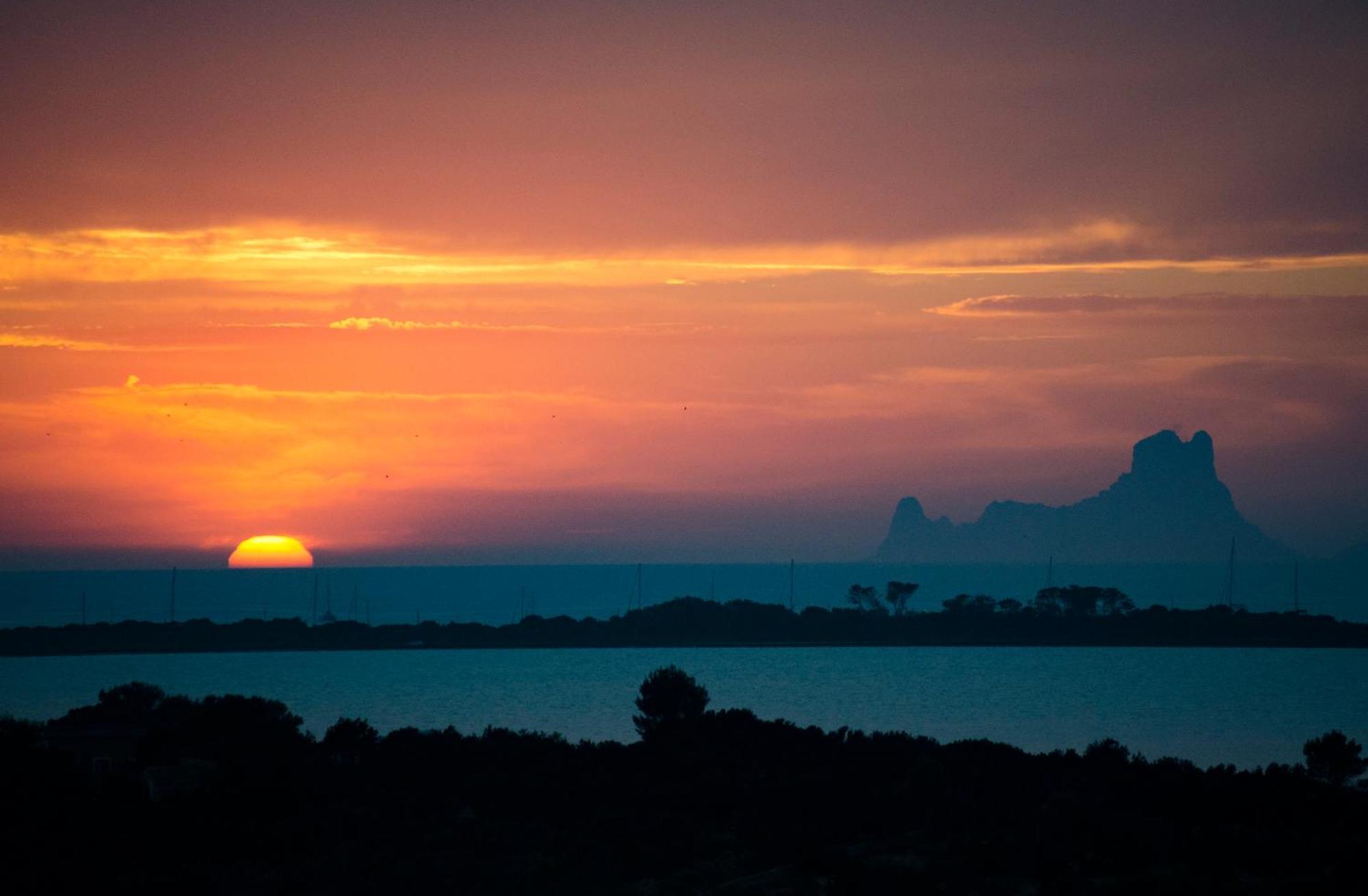 Five Flowers Hotel Formentera, Member Of Melia Collection Ес Пухолс Екстериор снимка