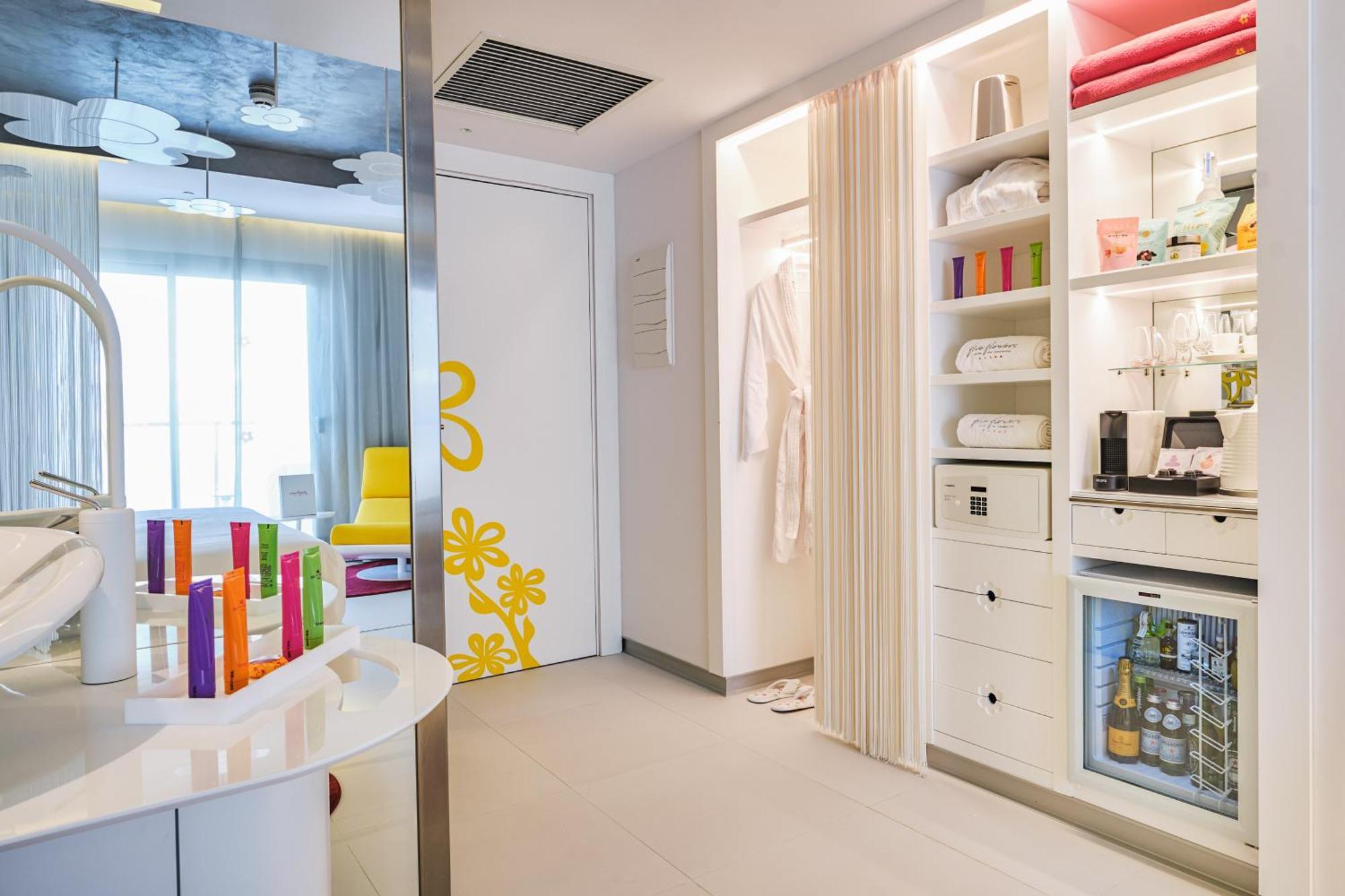 Five Flowers Hotel Formentera, Member Of Melia Collection Ес Пухолс Екстериор снимка
