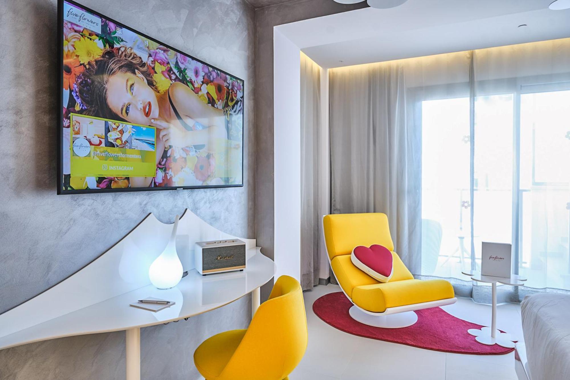Five Flowers Hotel Formentera, Member Of Melia Collection Ес Пухолс Екстериор снимка